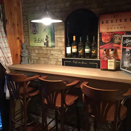 Chalupa - Oaza Klidu Na Horach U Ski Resortu Chalet